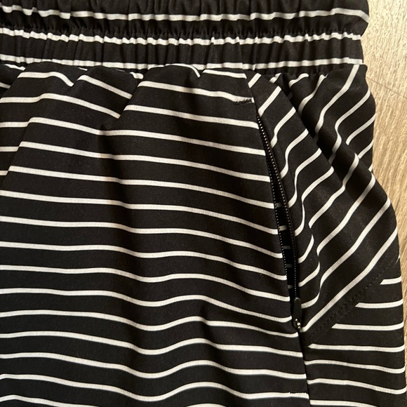 All in Motion - Double Layered Run Shorts - Picture 3 of 5